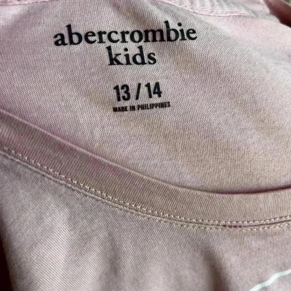 Abercrombie kids girls Tshirt - Picture 6 of 6